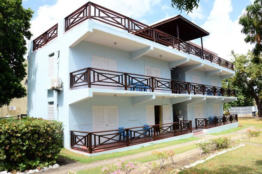 Mackston Apartments