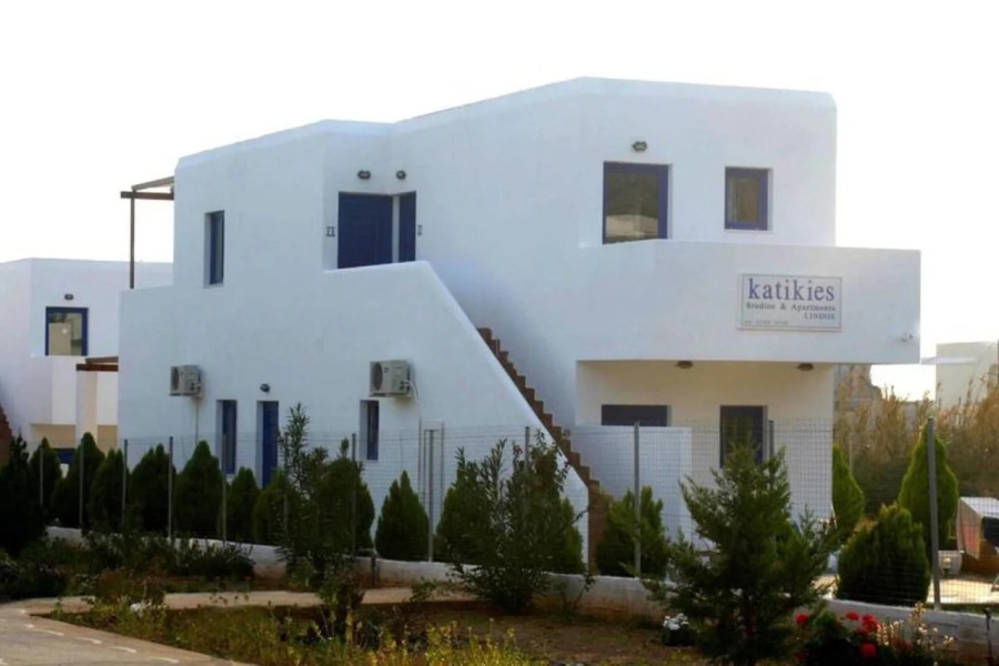 Katikies Studios & Apartments