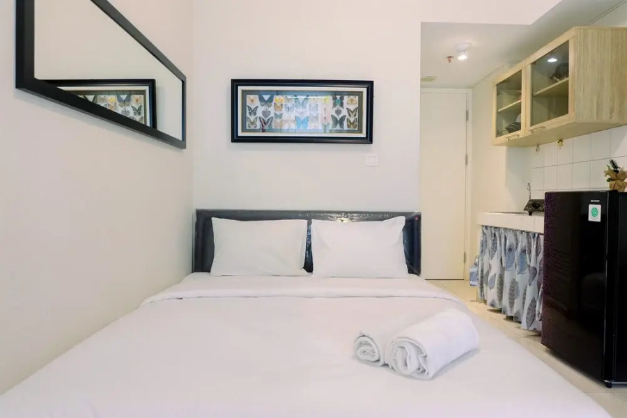 Stylish Studio The Springlake Summarecon Bekasi Apartment