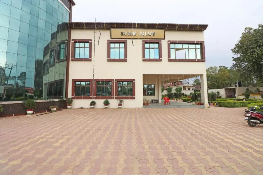 Shivam Palace by OYO Rooms