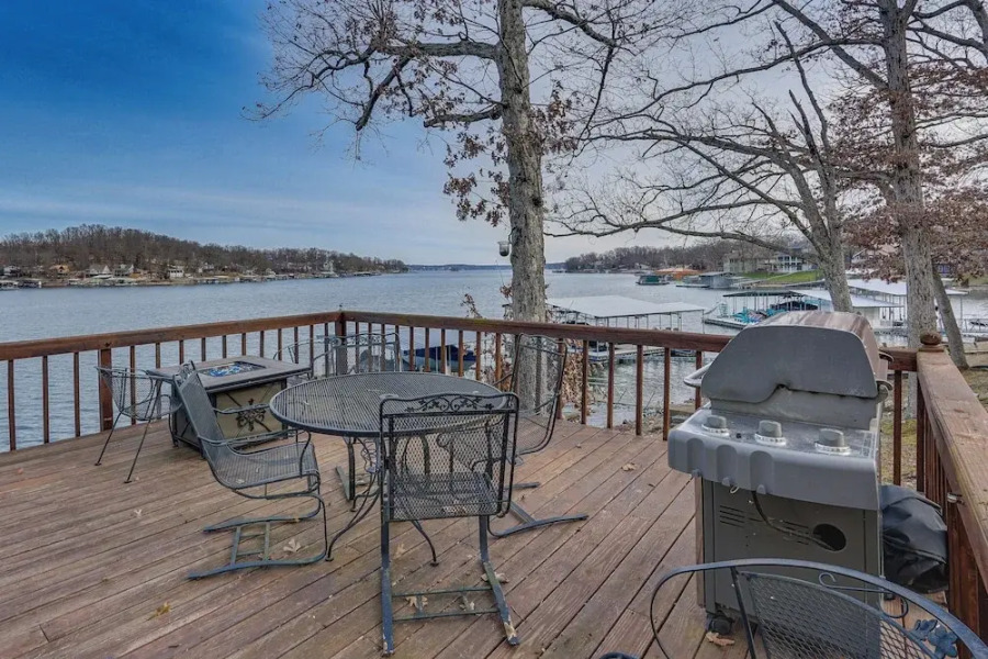 Private Dock: Lake of the Ozarks Hideaway!