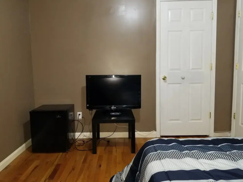 Private Rooms near EWR & NYC