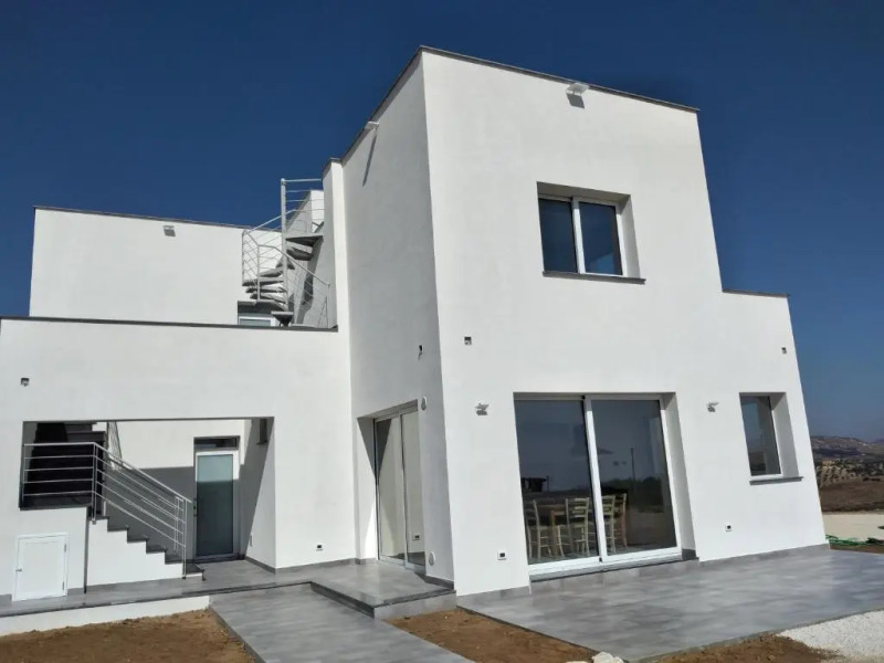 La Dama Bianca Bovo Marina