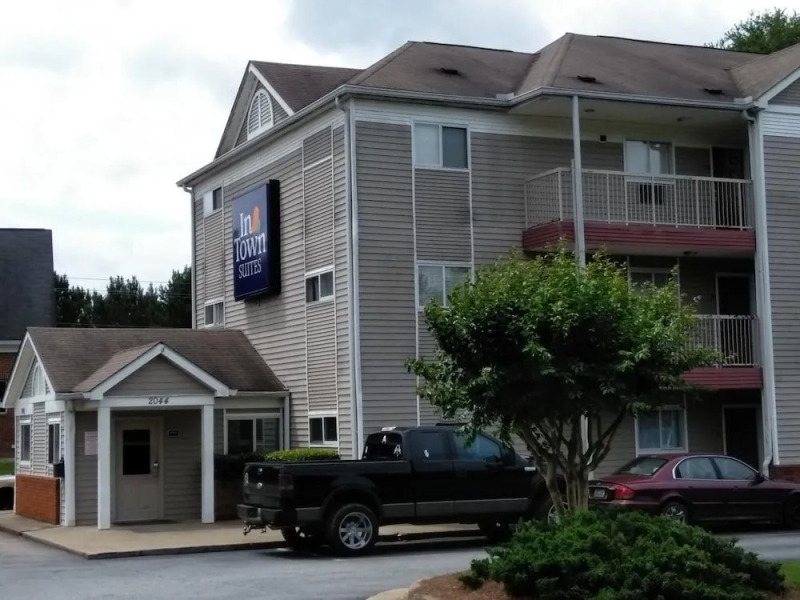 InTown Suites Extended Stay Athens GA - University of Georgia