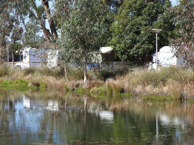 Victoria Lake Holiday Park