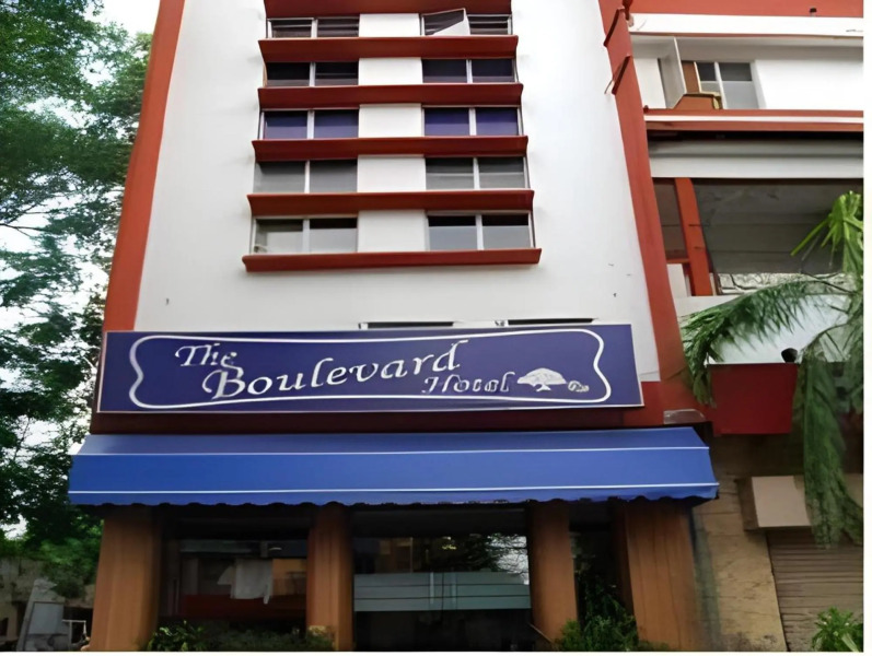 The Boulevard Hotel