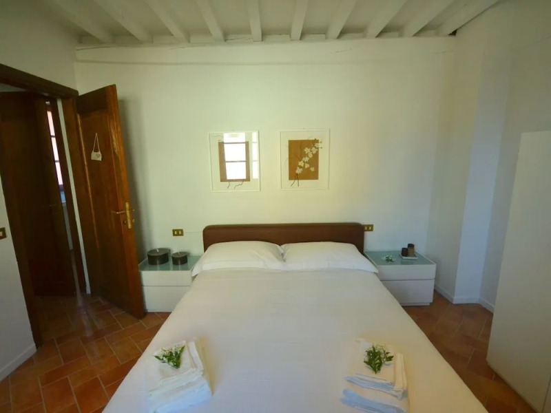 Cosy Apartment With Swimming Pool and Garden Close to Volterra and S Gimignano