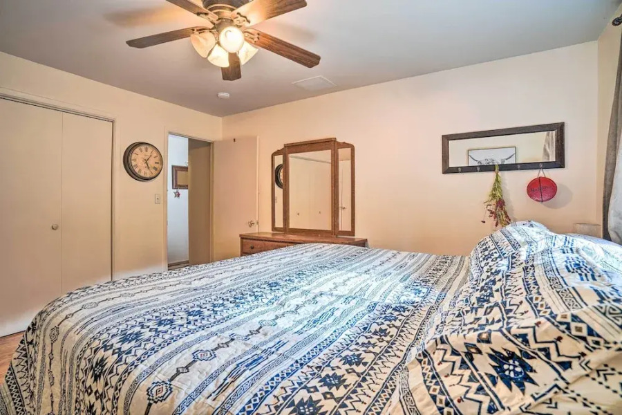 Peaceful Cabin w/ Deck & Grill: 1 Mi to Crown King