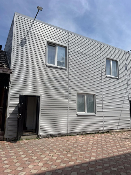 Коттедж в Mad House (Мэд Хаус) с сауной и бассейном