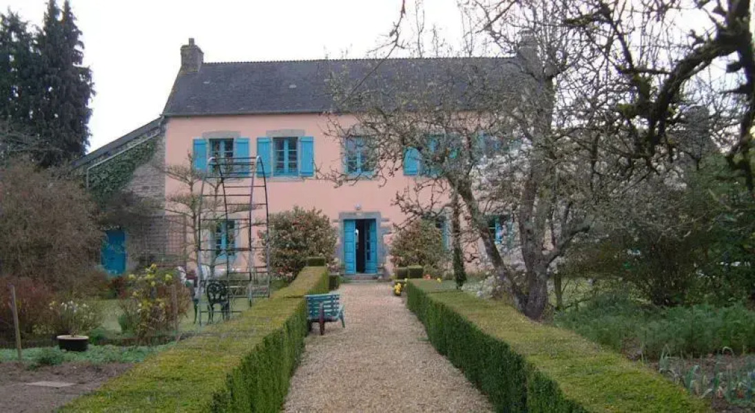 Chambres et Jardin dhôtes le Presbytère