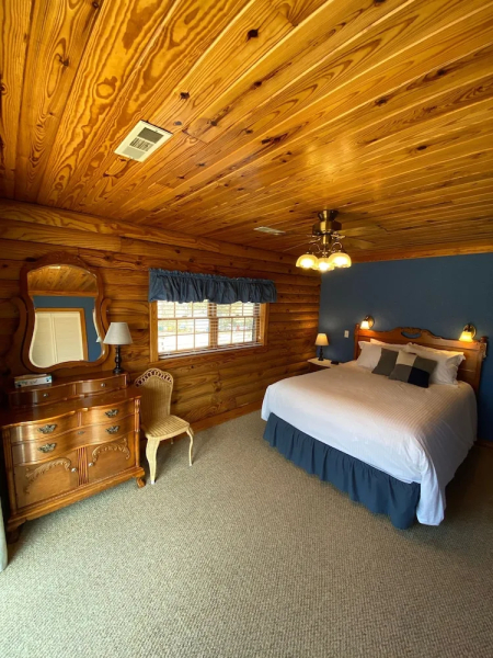 Crown Point Resort