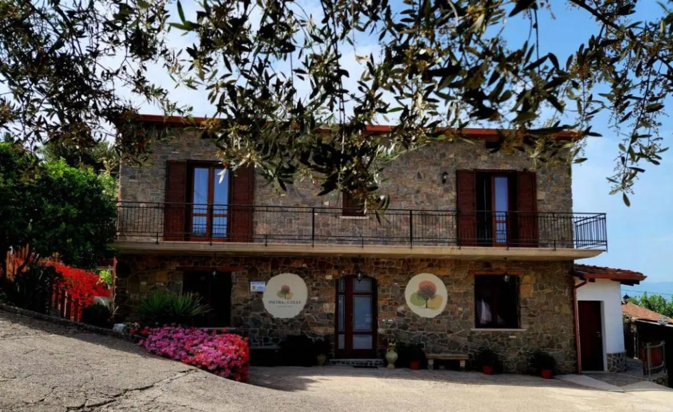 Pietra Del Colle Agriturismo