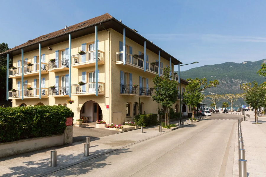 The Originals City, Hôtel L'Iroko