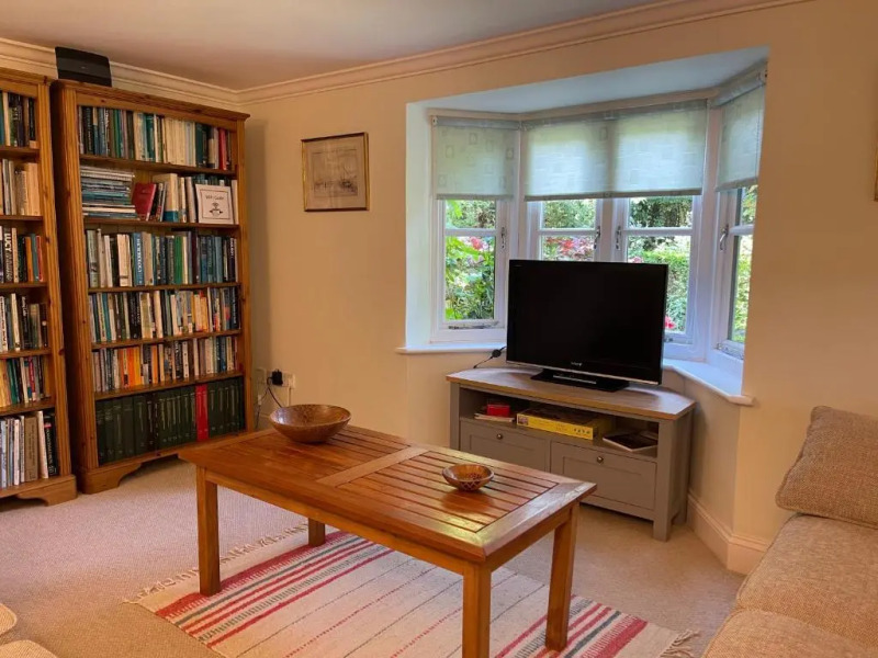 Willow Cottage on the upper River Bure