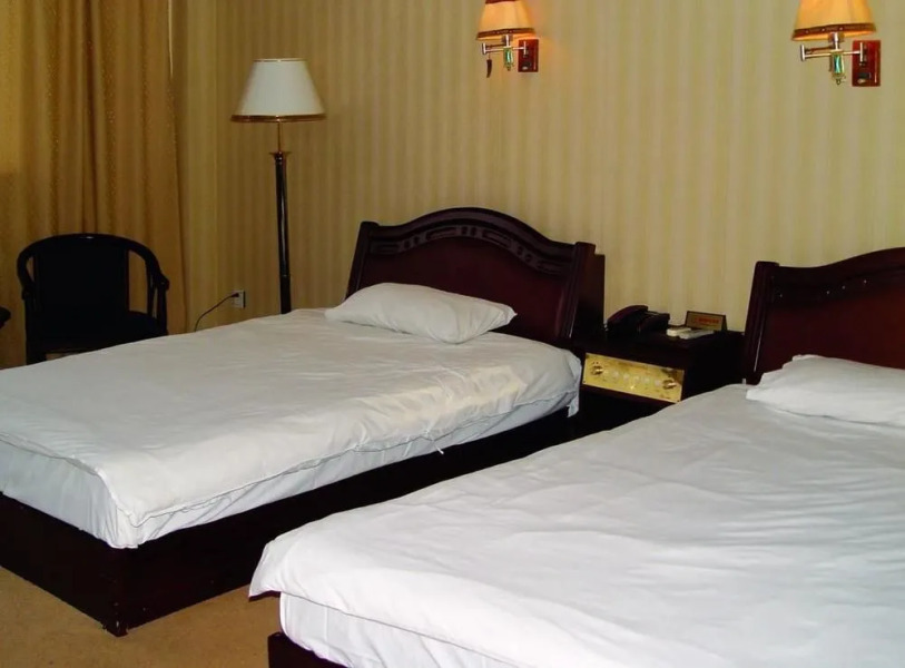 Wu Ting Long Holiday Hotel