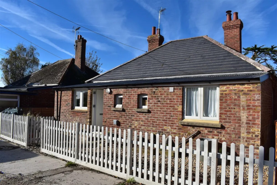 Seaside Retreat - Rye Harbour