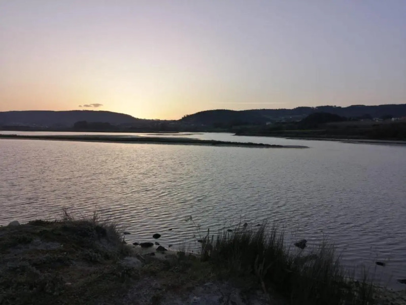 Casa As Marismas entre Razo y Baldayo