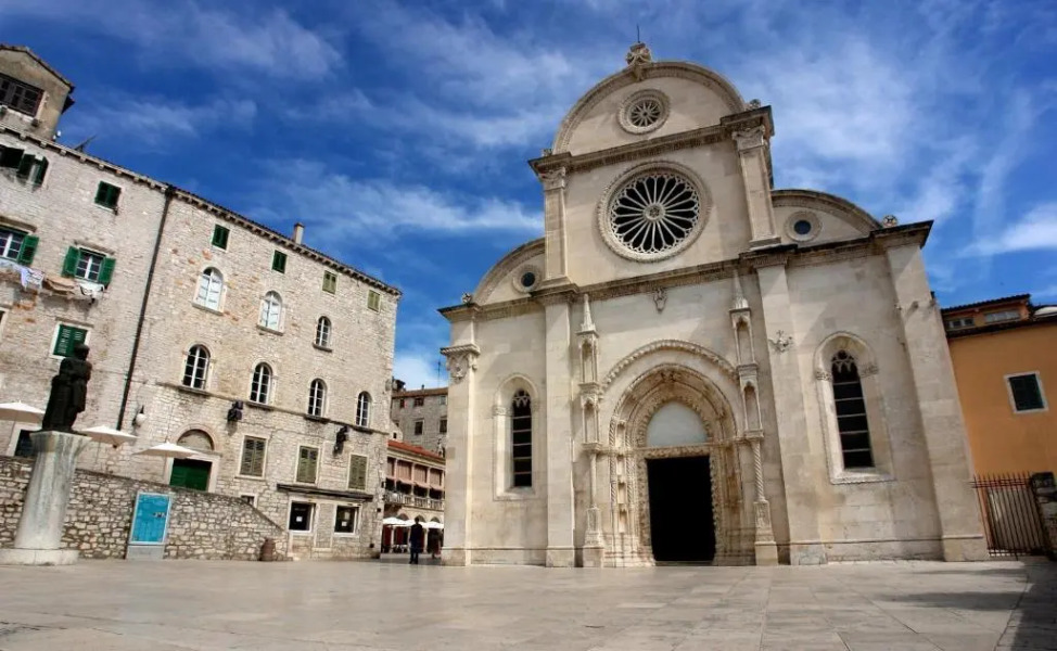 Medulić Palace Rooms & Apartments
