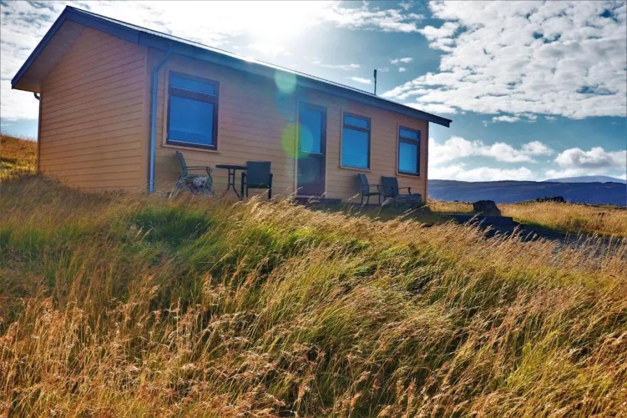 Fossatún Sunset Cottage