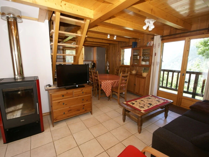Peaceful Chalet in Les Houches with Garage
