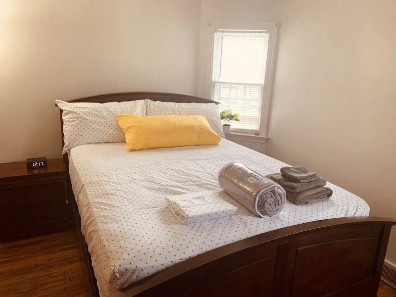 Private Queen Bedroom Garvin