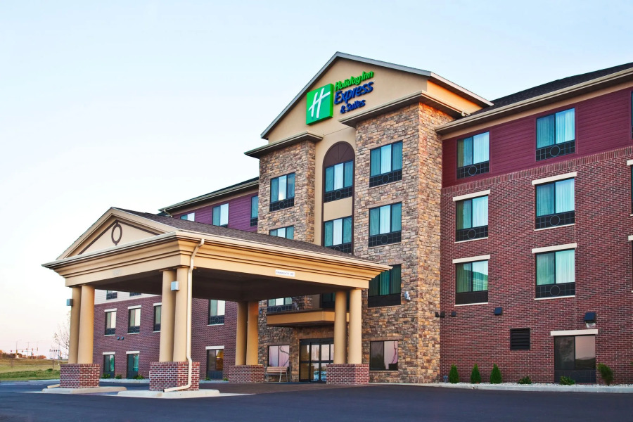 Holiday Inn Express and Suites Sioux Falls SW by IHG