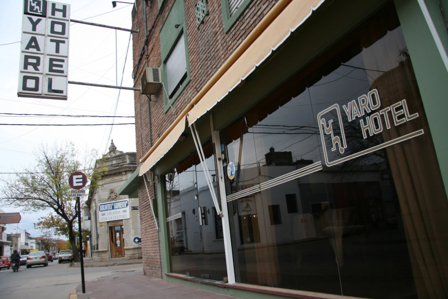 Hotel Yaro
