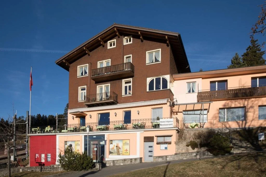 Hotel Restaurant Alpina