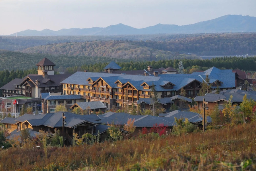 Changbaishan Luneng Resort Maplewood Chalet