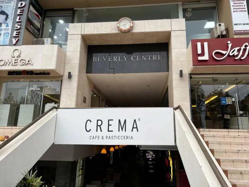 3 Bedroom House in main blue area f-6