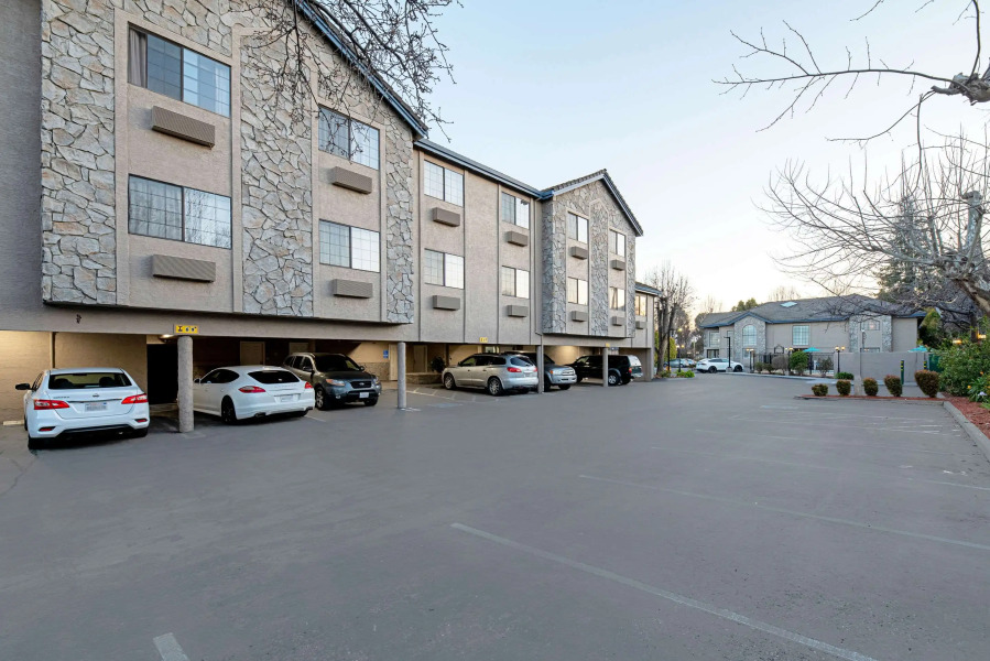 Clarion Inn Silicon Valley