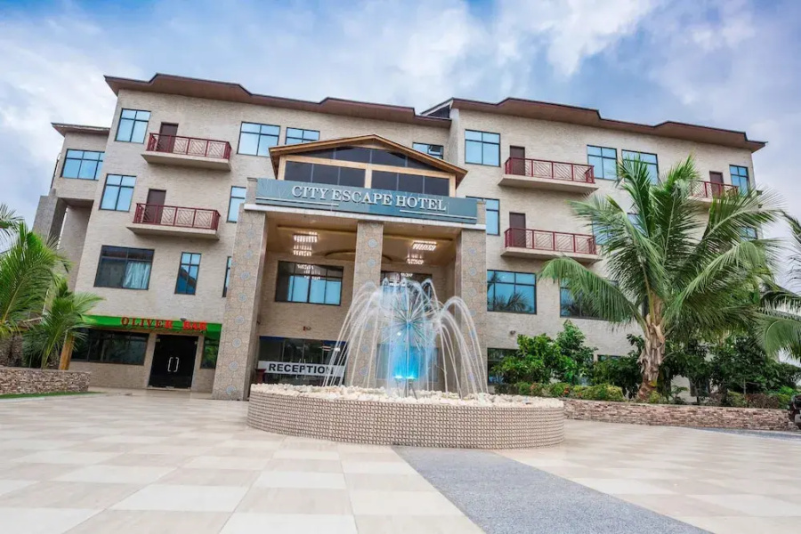 City Escape Hotel Prampram