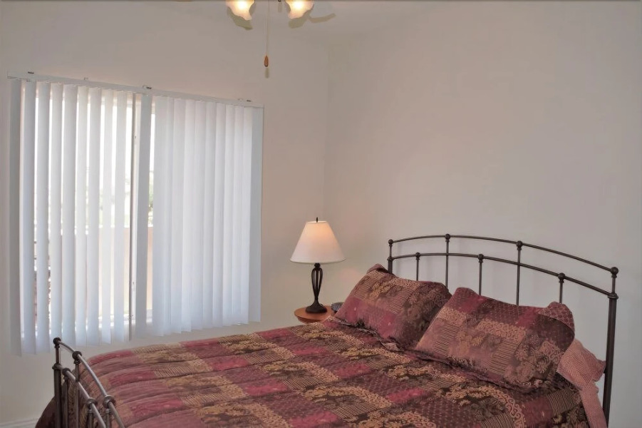 2 Bedroom Home in Mesquite #311 2 Bedrooms 3 Bathrooms Home