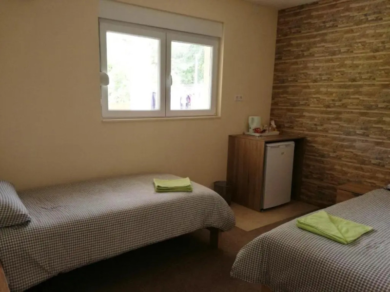 Riverside Guesthouse