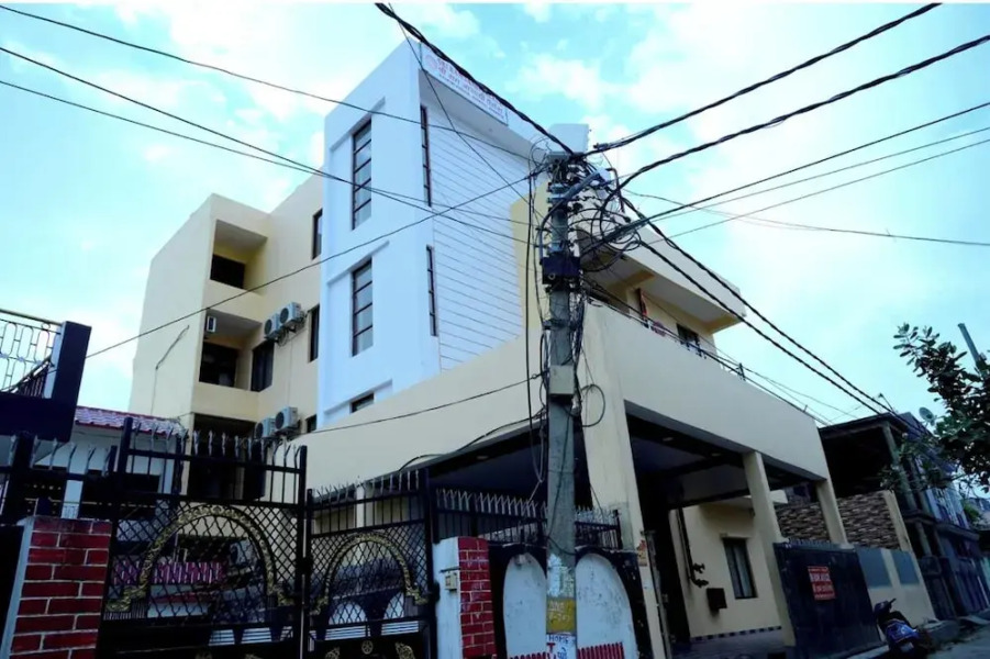 Sri Ram Janki Palace