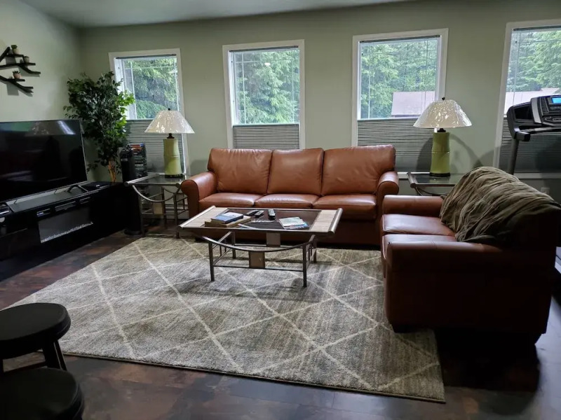 Pearson's Pond Luxury Suites