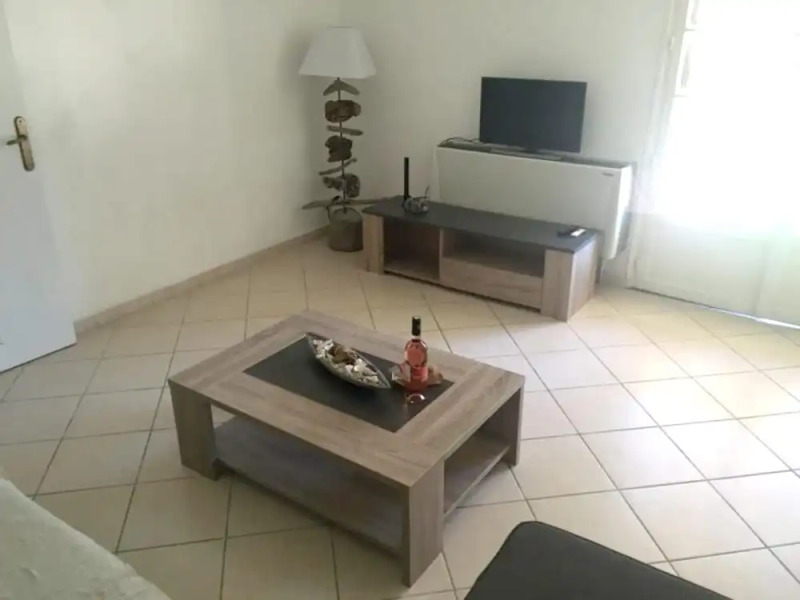 Apartment With 2 Bedrooms in Pietrosella, With Enclosed Garden and Wifi - 150 m From the Beach