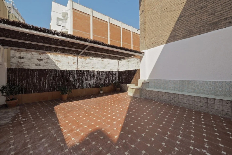 Modern Catalan Apartments by Olala Homes