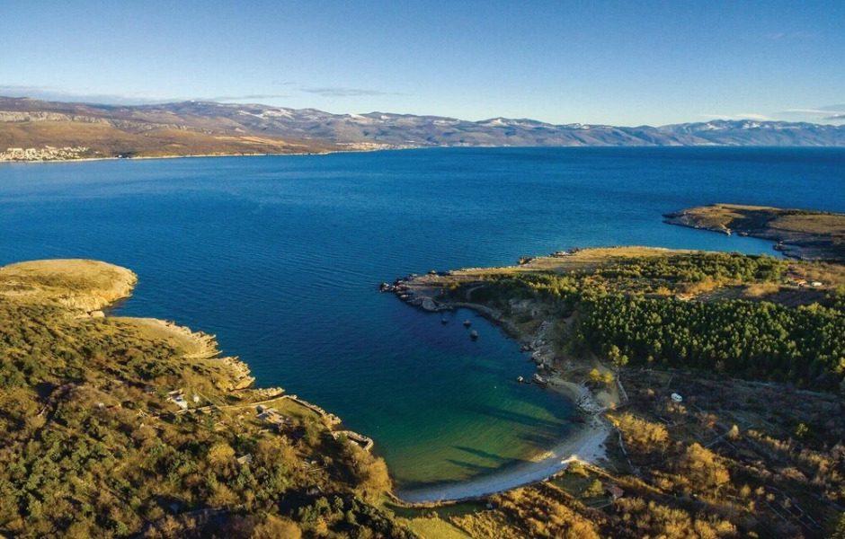 Stunning Home in Krk With Wifi and 2 Bedrooms