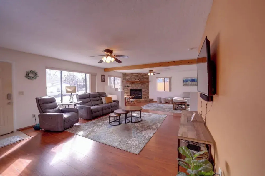 2 Mi to Whiskey Row: Tranquil Getaway w/ Deck!