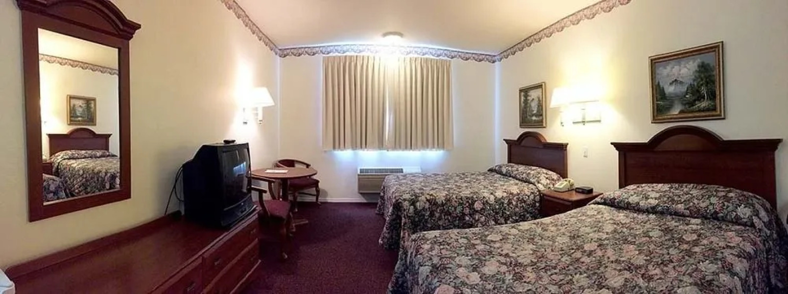 The Lighthouse Inn - Crescent City, California