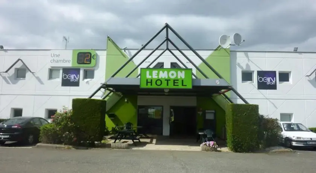 Lemon Hotel Dreux Chartres