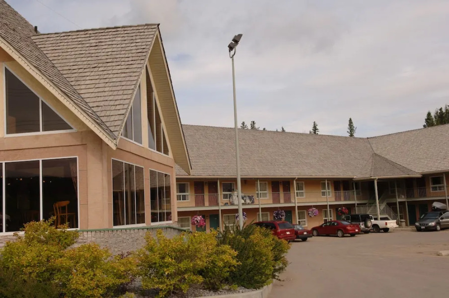 Lakeview Inns & Suites - Hinton