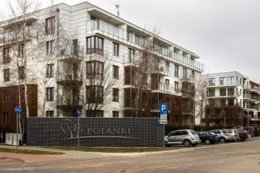 Omi Apartments