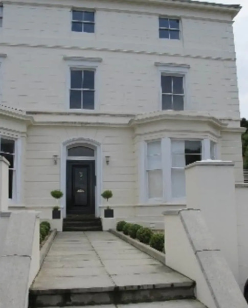 Private Luxury Apartment Near Belfast With Garage