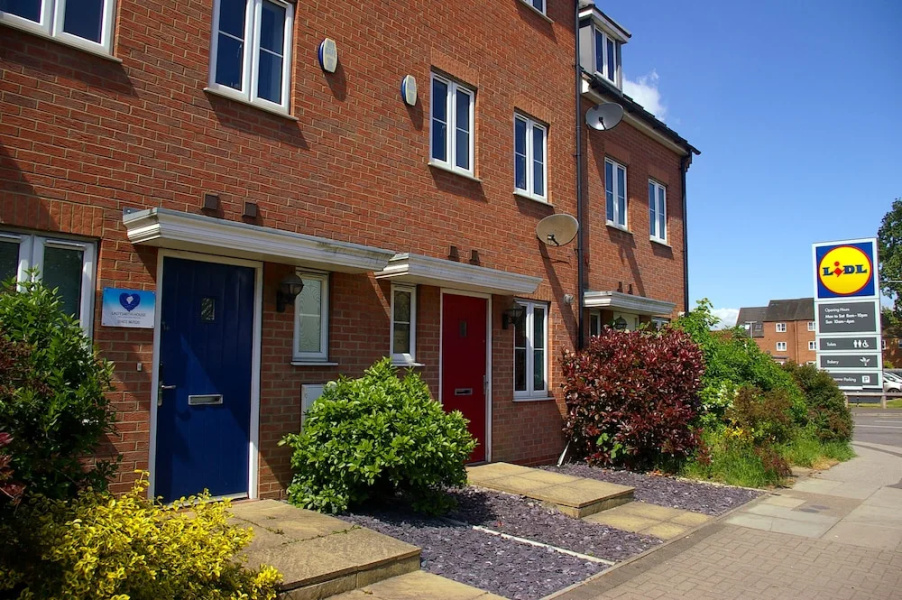 Caspian House - 4 Bedrooms