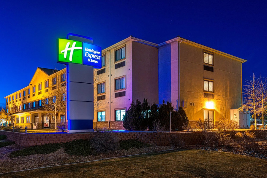 Holiday Inn Express & Suites Alamosa by IHG