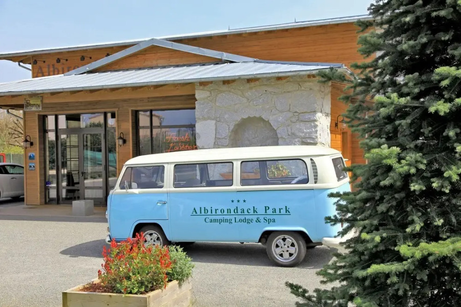 Albirondack Park Camping Lodge and Spa
