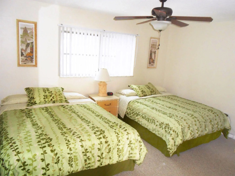 Hideaway Waterfront Resort