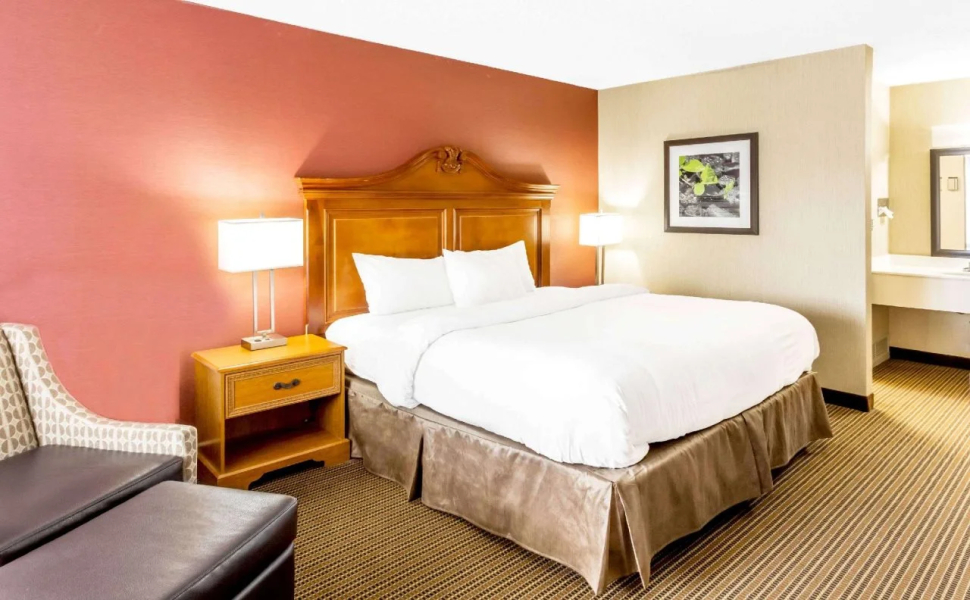 Ramada by Wyndham Salt Lake City North Temple